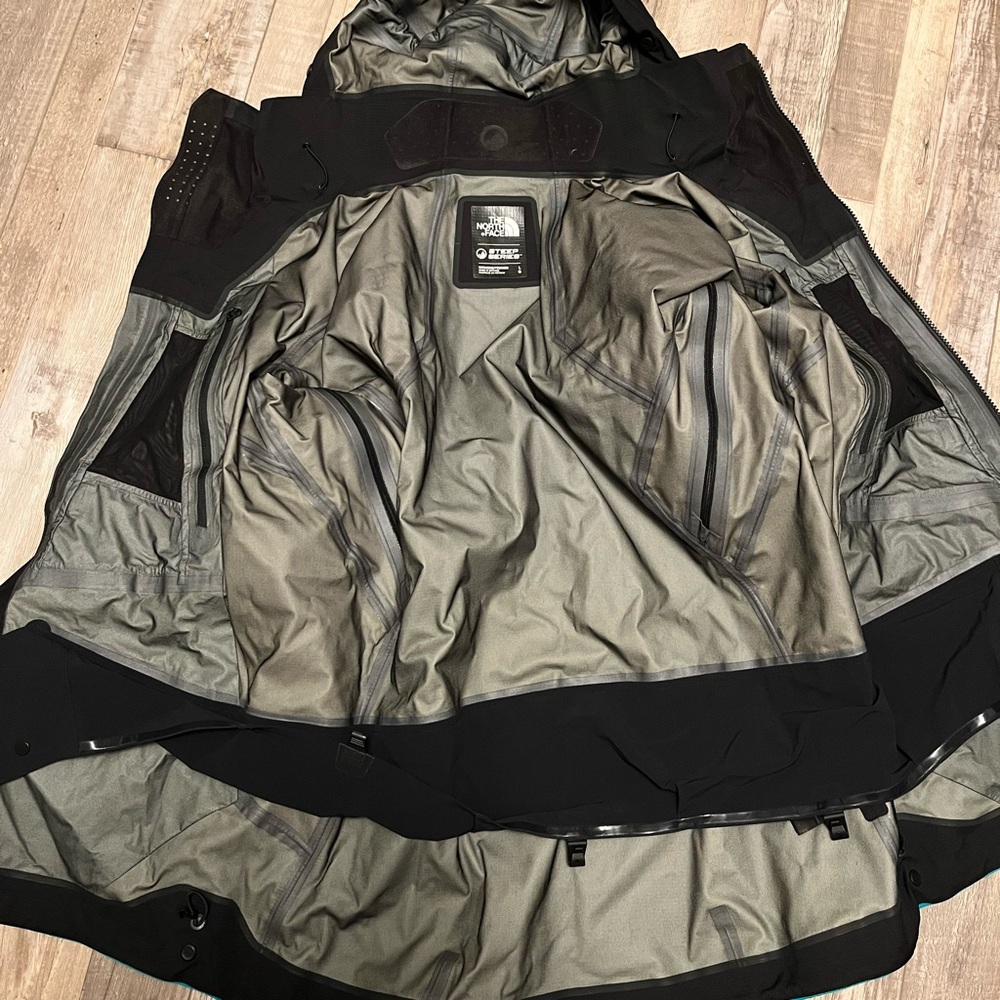 Women’s The North Face Gray and Teal Steep Series Jacket - Picture 4 of 7